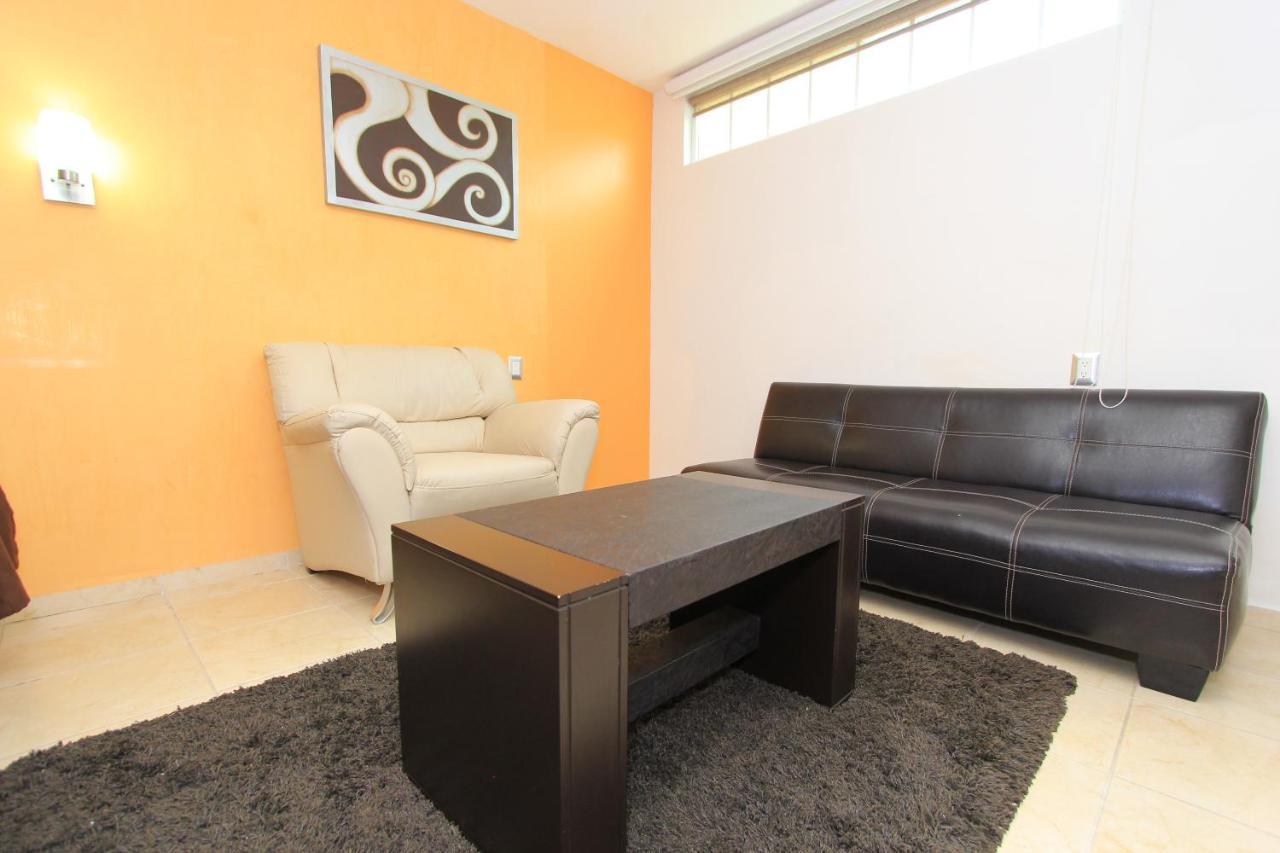 Hotel 5 Inn Silao Bagian luar foto